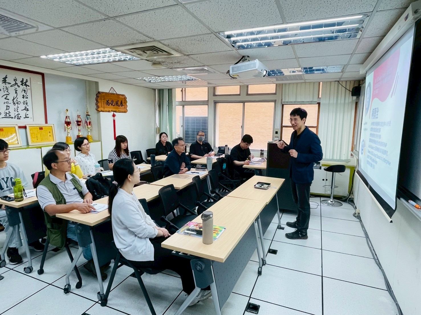 講者與現場USR團隊夥伴深度互動